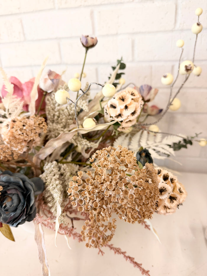 27" Mauve Magic Centerpiece