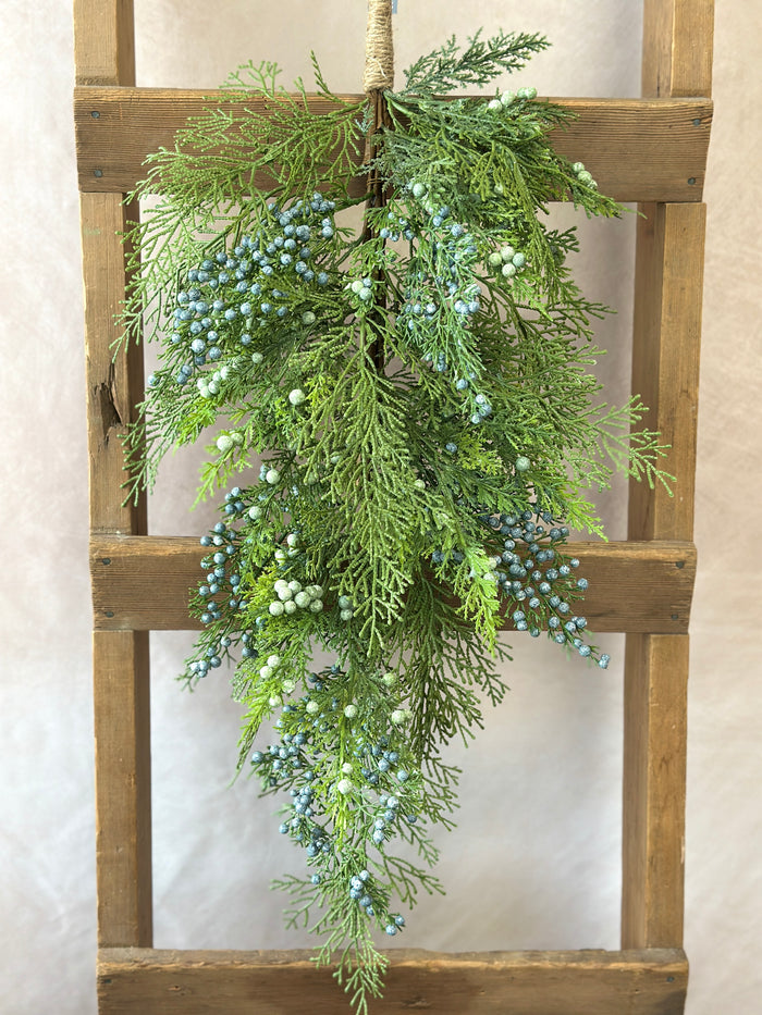 28" Beautiful Juniper Pine Teardrop