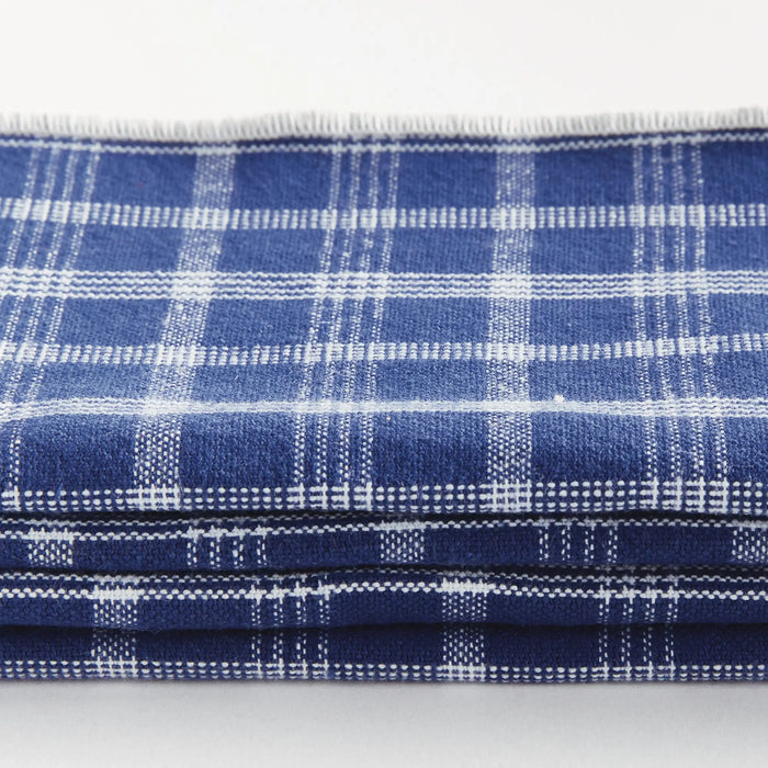Barclay Butera Oakwood Table Linens