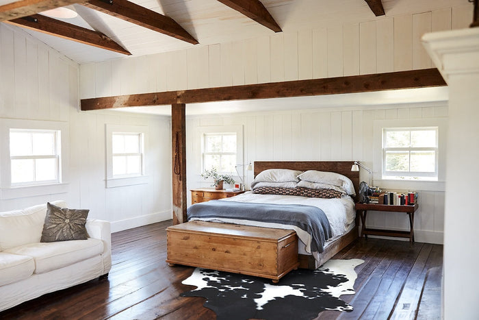 Black and White Cowhide Rug #B8970