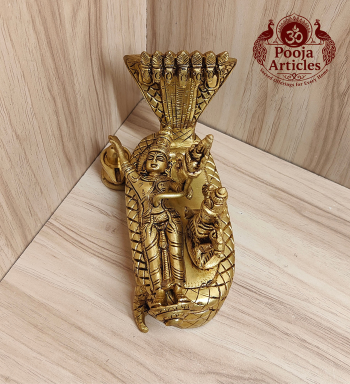 Brass Padmanabhaswamy Statue 5.5 Inch — close-up detail