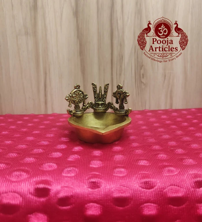 Brass Shankh Chakra Namah Diya 2.2 Inch