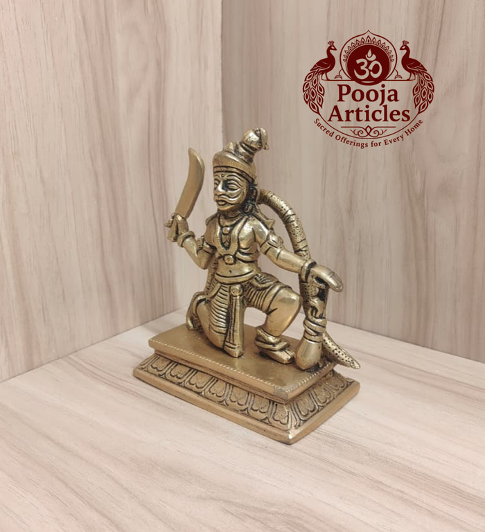 Bronze Nondi Karuppasamy statue 5 inch close-up of face