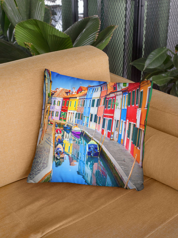 Burano Decorative Throw Pillow Set (Pillow Cover and Insert)