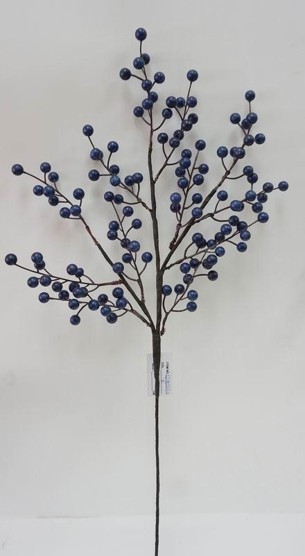 Silk cream favorite memories berry spray 25 inch for transitional everyday home decor from Magnolias Home Decor