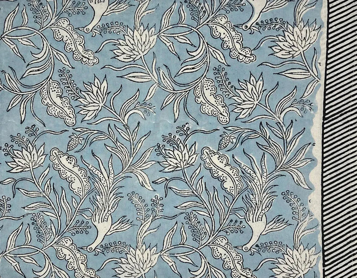 floral tablecloth, blue tablecloth, blue and white tablecloth
