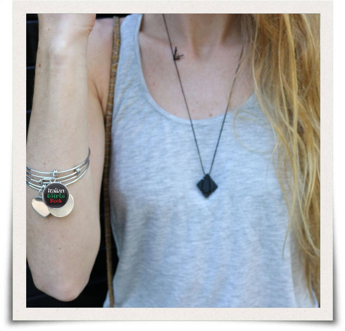 Italian Girls Rock With Black Circle Charm Bangle Stainless