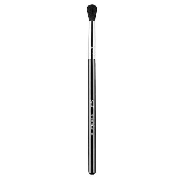 sigma-beauty-diffused-crease-brush