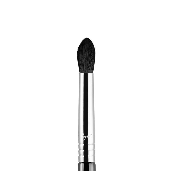 sigma-beauty-small-tapered-blending-brush
